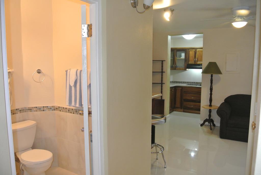 Beach One Bedroom Suite 13 Ocho Rios Cameră foto