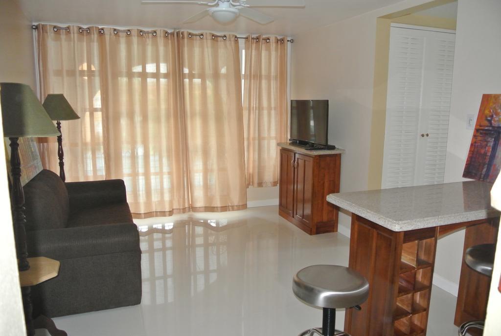 Beach One Bedroom Suite 13 Ocho Rios Cameră foto