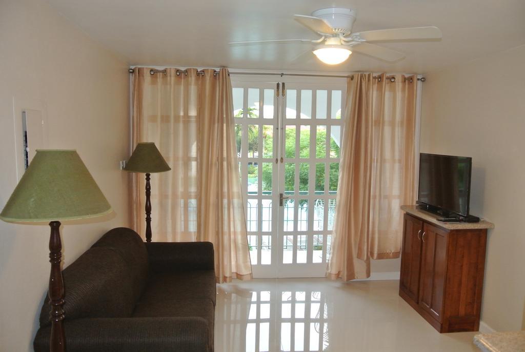 Beach One Bedroom Suite 13 Ocho Rios Cameră foto
